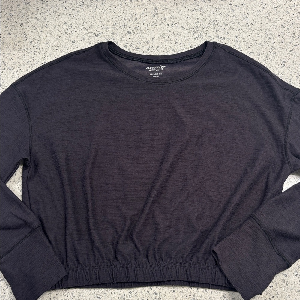 Old Navy Active Girls  Black Crop Top Size 6-7